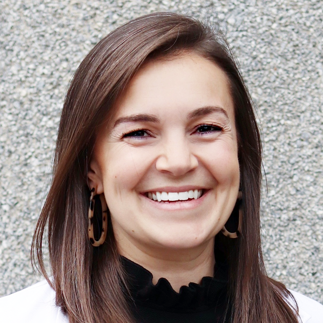 Dr. Anna Cowdin — tab32 Advisor, Cosmetic Dentistry